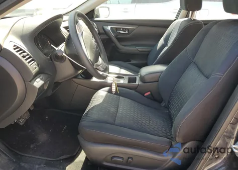 2018 Nissan Altima 2.5 from USA, damaged, VIN 1N4AL3AP1JC283989